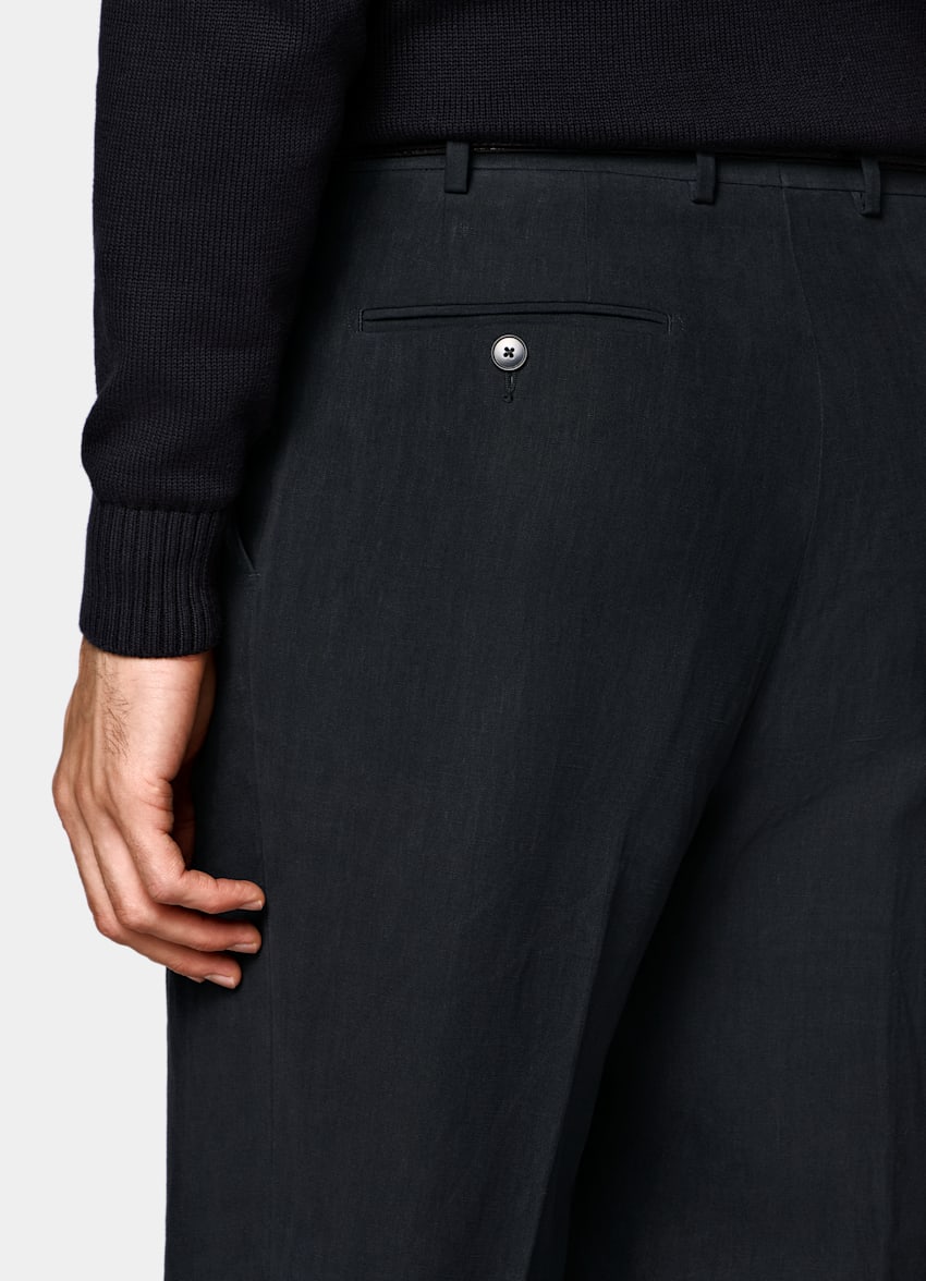 SUITSUPPLY Summer Pure Linen by Libeco, Belgium Navy Relaxed Fit Roma Suit