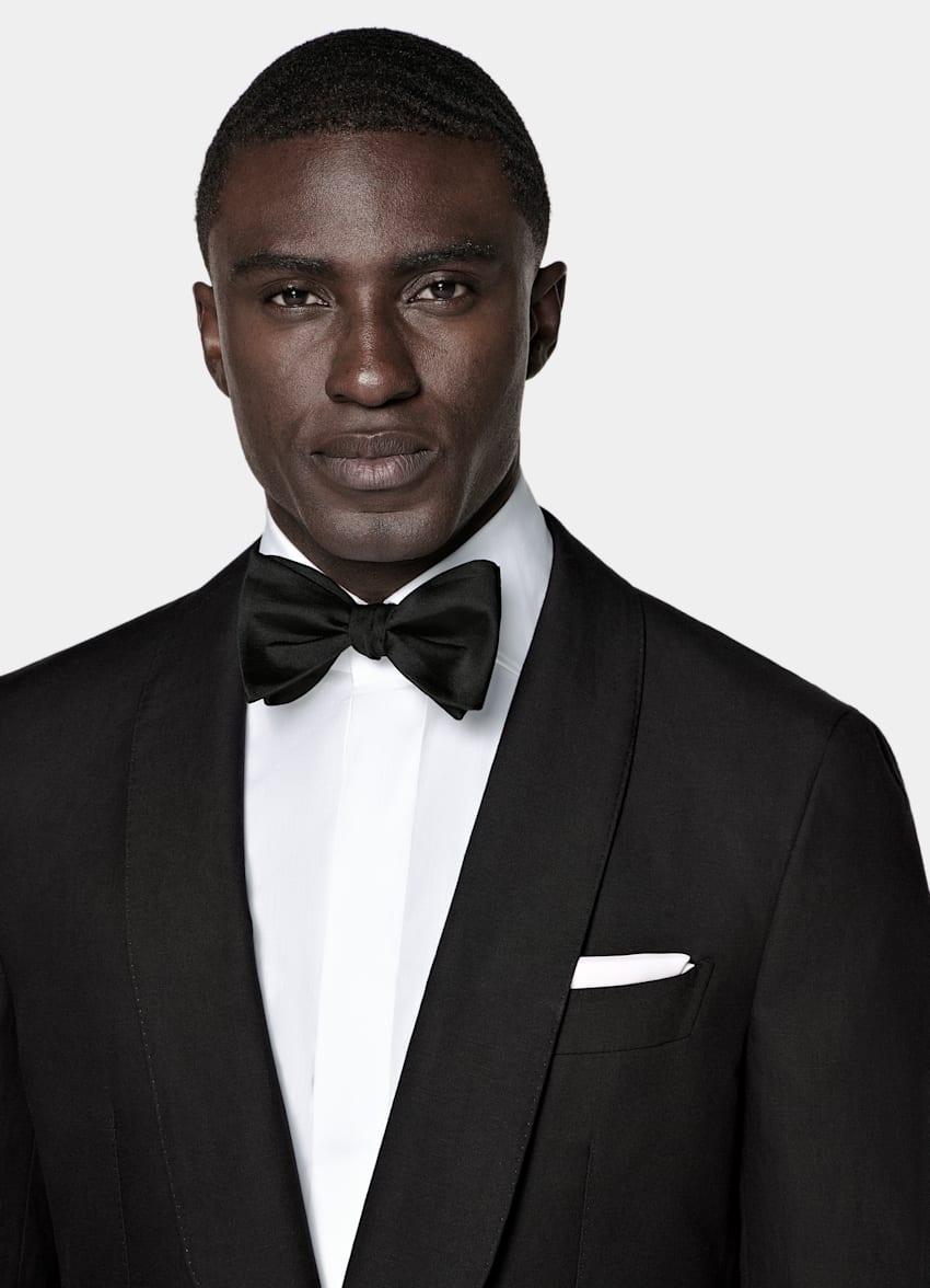 SUITSUPPLY Summer Lyocell Linen Cotton de Di Sondrio, Italia Black Tailored Fit Havana Tuxedo
