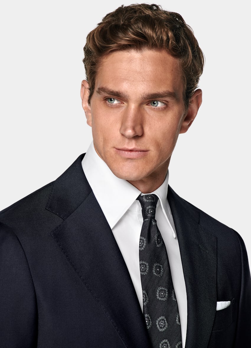 SUITSUPPLY All Season Pure Wool by Reda, Italy Navy Perennial Tailored Fit Havana Suit