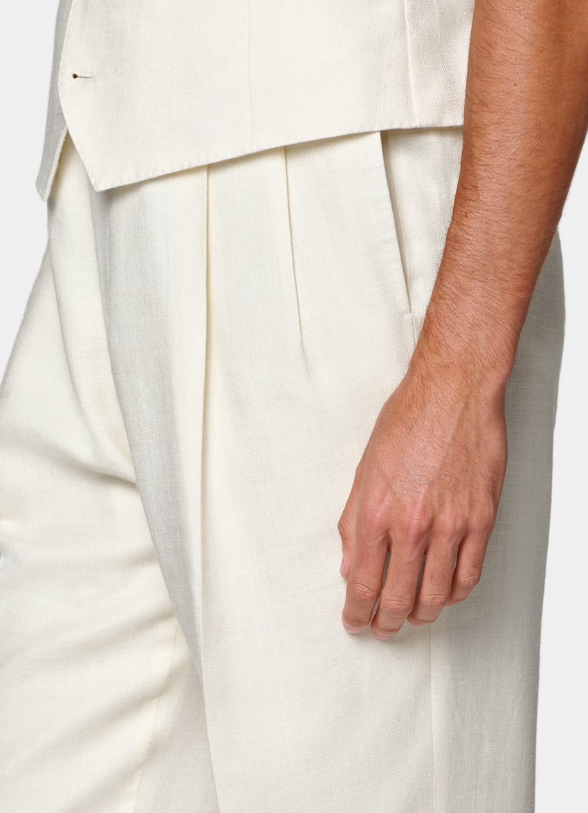 SUITSUPPLY Summer Wool Silk Linen by E.Thomas, Italy Off-White Relaxed Fit Roma Suit