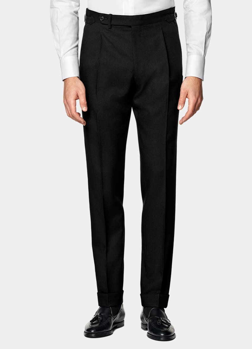 SUITSUPPLY All Season Pure 4-Ply Traveller Wool by Rogna, Italy Black Tailored Fit Havana Suit