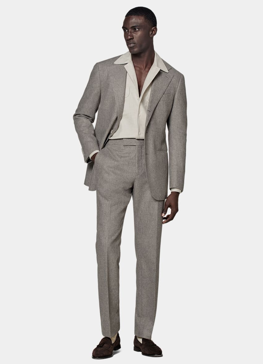 Taupe Roma Suit in Circular Wool Flannel | SUITSUPPLY Canada