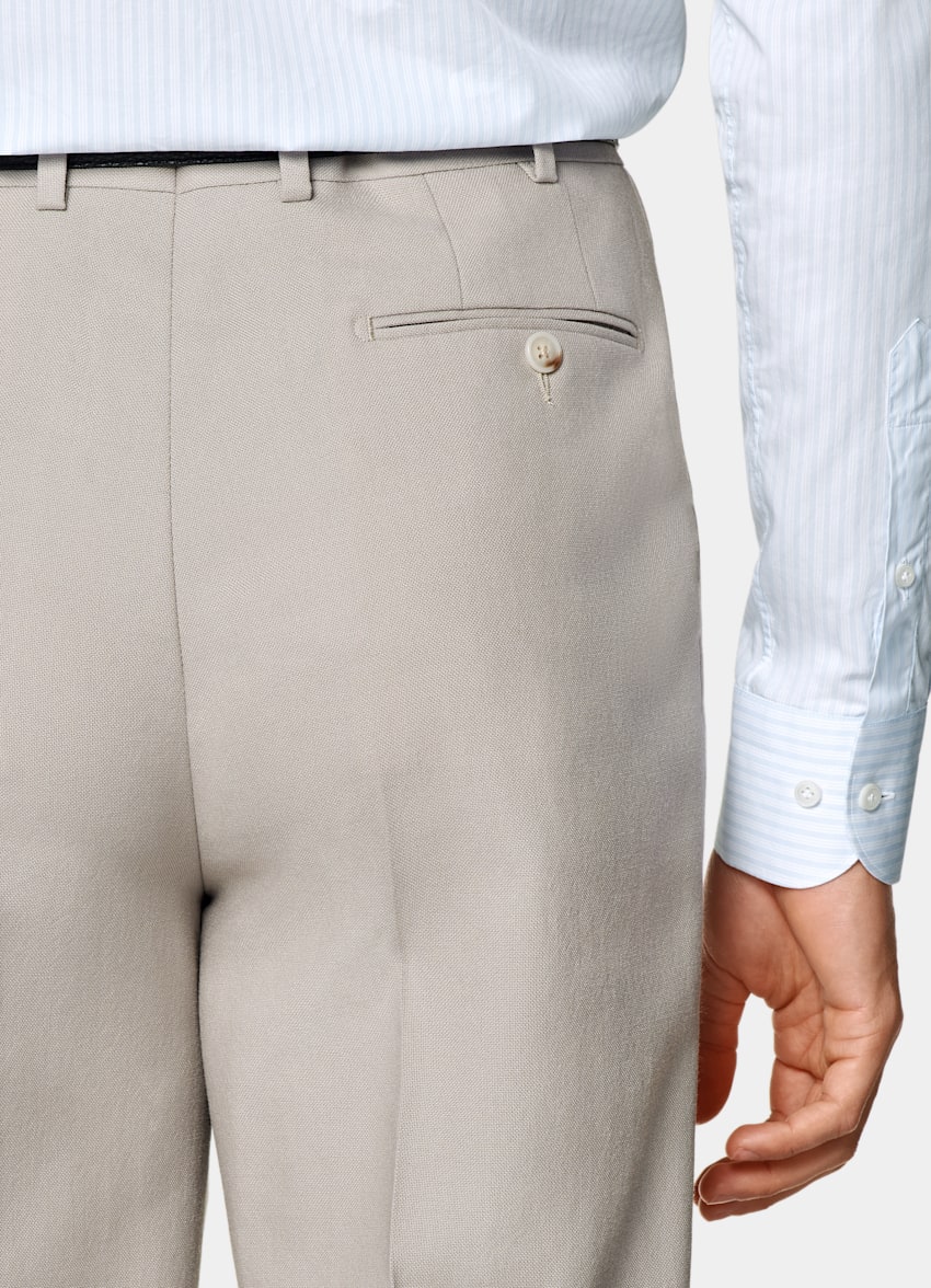 SUITSUPPLY All Season Wrinkle-Free 4-Ply Wool by Rogna, Italy Light Taupe Relaxed Fit Roma Suit