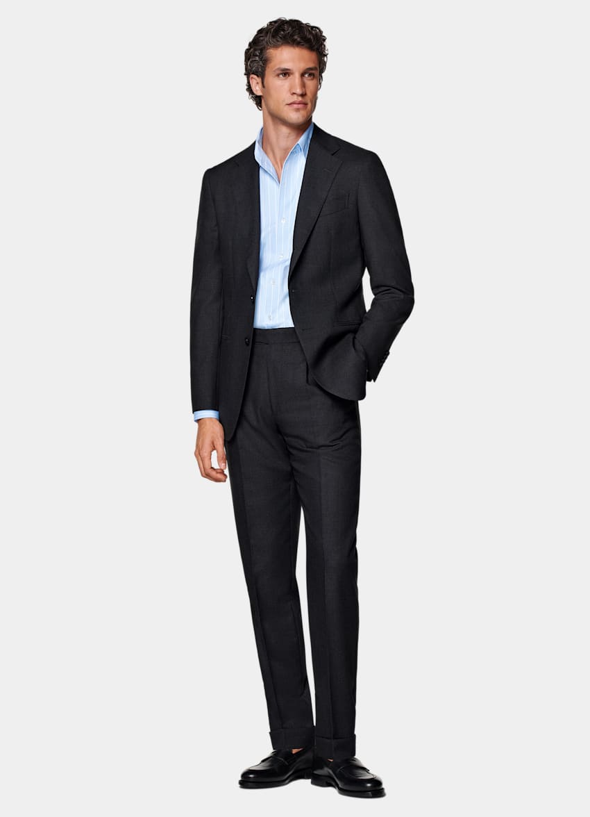 SUITSUPPLY All Season Pure 4-Ply Traveller Wool by Rogna, Italy Dark Grey Tailored Fit Havana Suit