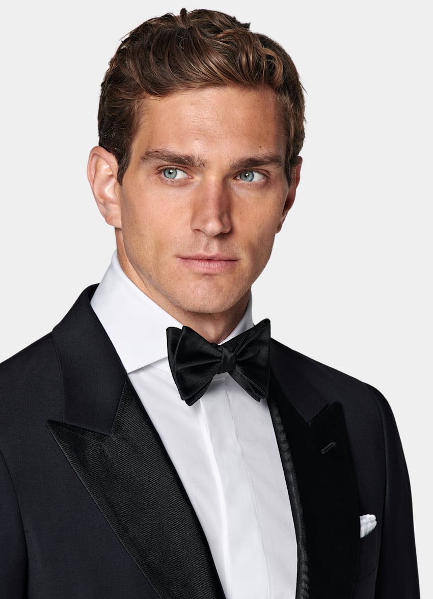 SUITSUPPLY All Season Pure S110's Wool by Vitale Barberis Canonico, Italy  Navy Tailored Fit Lazio Tuxedo