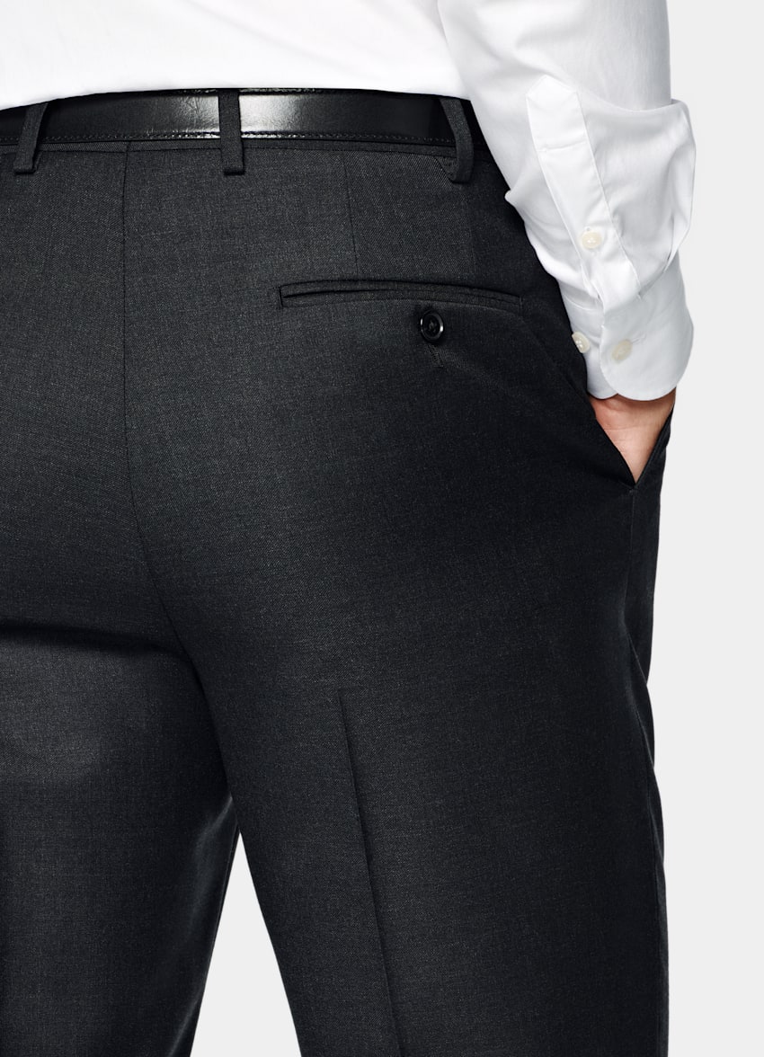 SUITSUPPLY All Season Pure Wool by Reda, Italy Dark Grey Perennial Tailored Fit Havana Suit