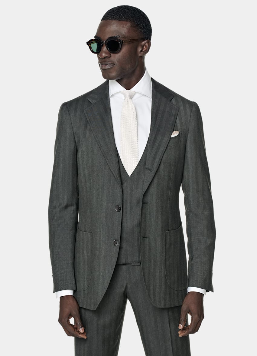 SUITSUPPLY Pure S130's Wool by Drago, Italy Dark Green Herringbone Three-Piece Lazio Suit