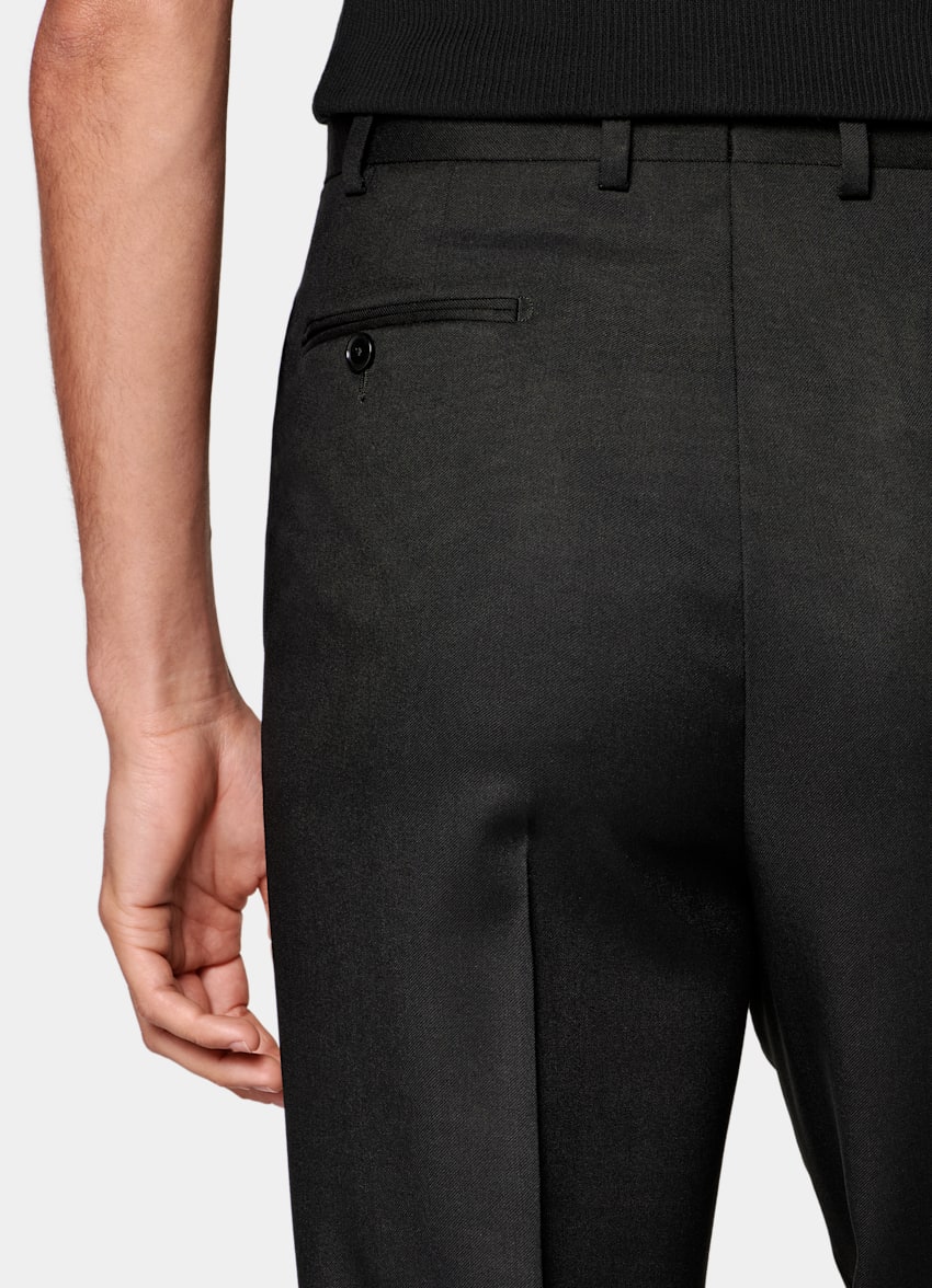 SUITSUPPLY All Season Wool Mohair by Vitale Barberis Canonico, Italy Black Three-Piece Relaxed Fit Roma Suit