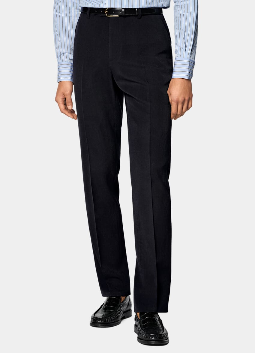 SUITSUPPLY All Season Wrinkle-Free 4-Ply Wool by Rogna, Italy Navy Tailored Fit Milano Suit