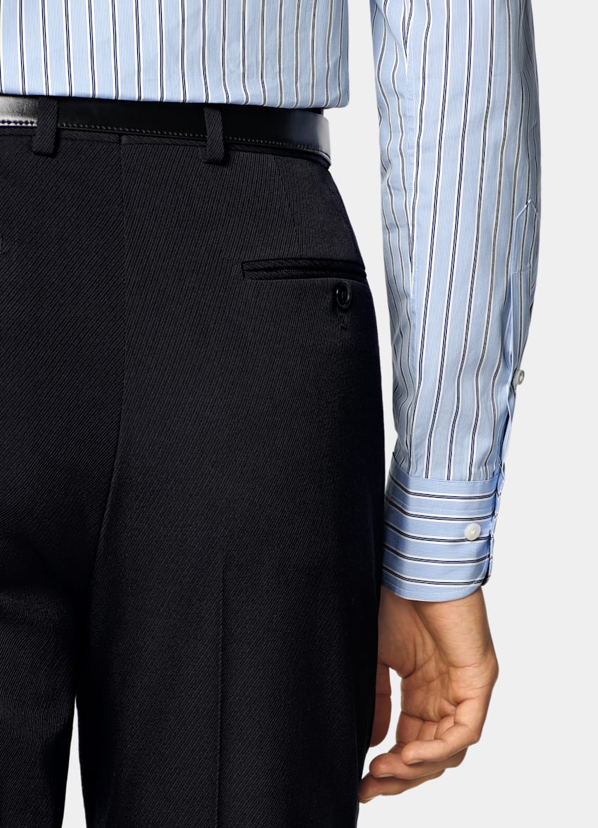 SUITSUPPLY All Season Wrinkle-Free 4-Ply Wool by Rogna, Italy Navy Tailored Fit Milano Suit