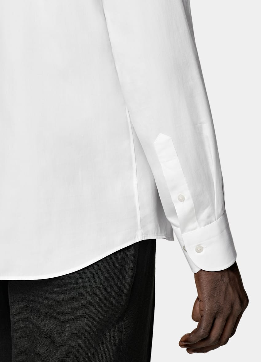 SUITSUPPLY Lyocell i jedwab morwowy od Albini, Włochy Koszula slim fit z wydłużonym klasycznym kołnierzykiem biała