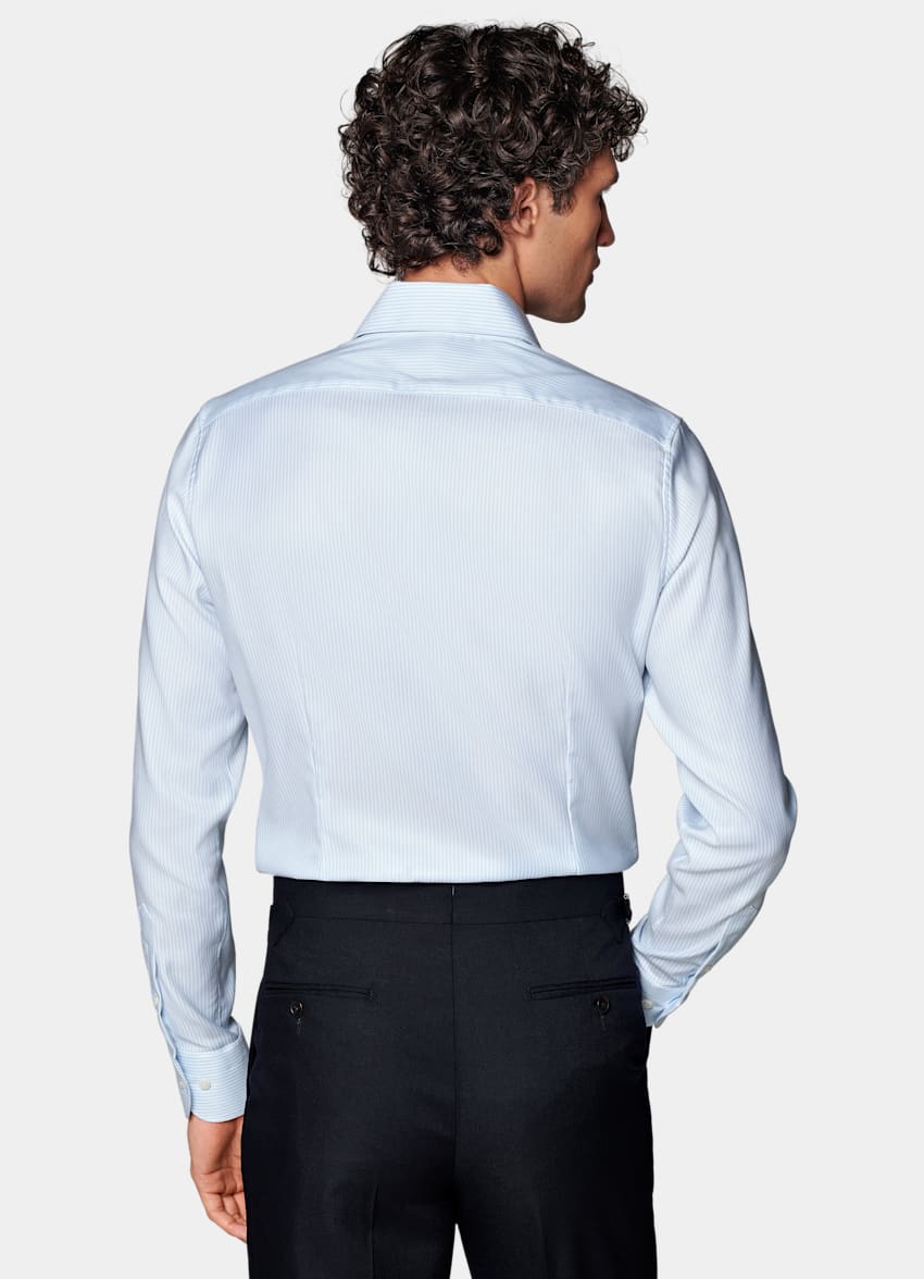 SUITSUPPLY Pima-Baumwolle Traveller von Weba, Schweiz Oxford Hemd hellblau gestreift Tailored Fit