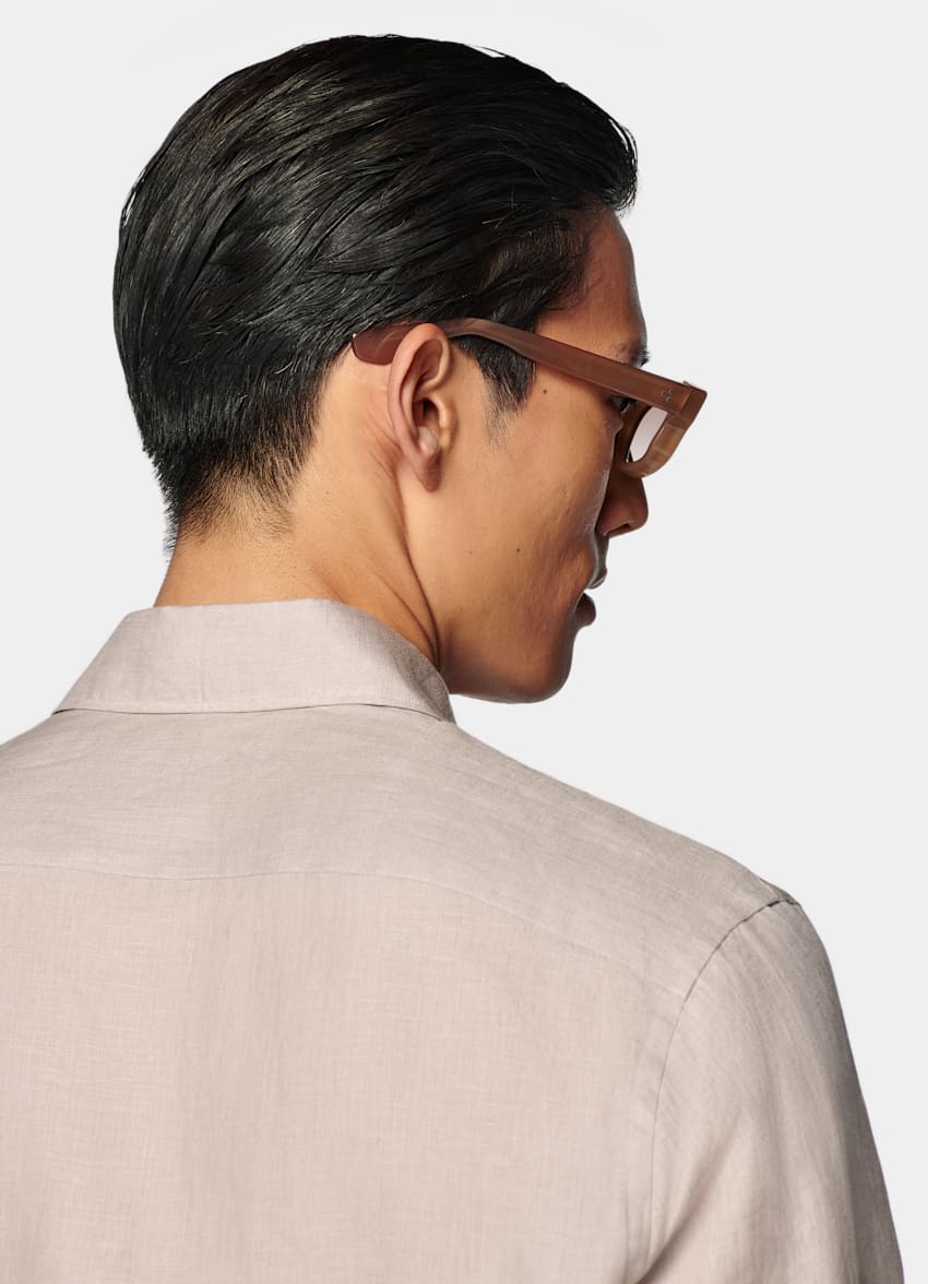SUITSUPPLY Pures Leinen von Baird McNutt, Vereinigtes Königreich Hemd hellbraun Tailored Fit