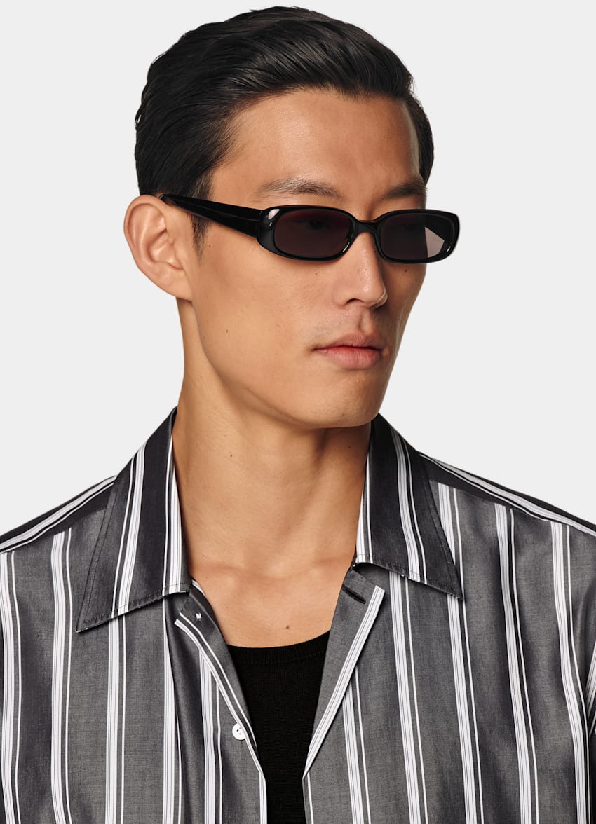 SUITSUPPLY Pure Lyocell by Albini, Italy Black Striped Tailored Fit Short Sleeve Shirt