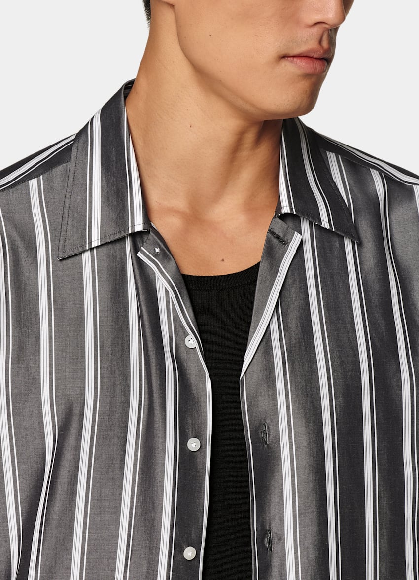SUITSUPPLY Pure Lyocell by Albini, Italy Black Striped Tailored Fit Short Sleeve Shirt