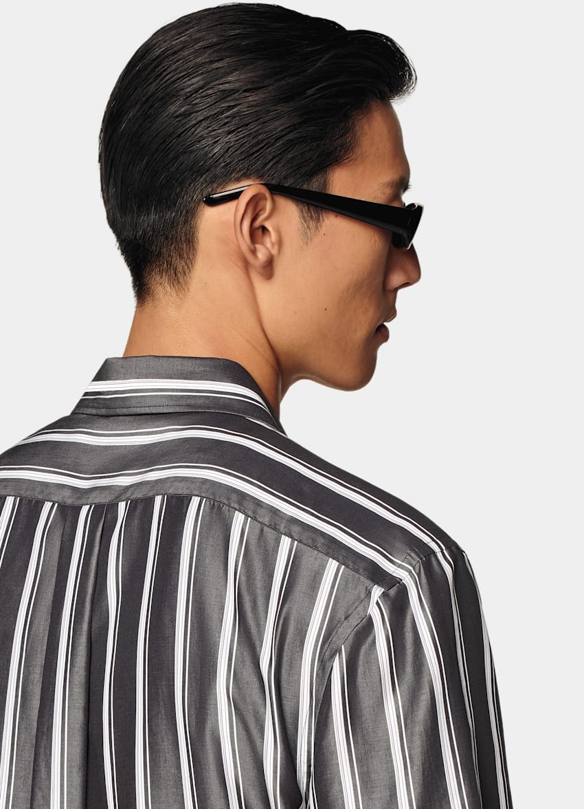 SUITSUPPLY Pure Lyocell by Albini, Italy Black Striped Tailored Fit Short Sleeve Shirt