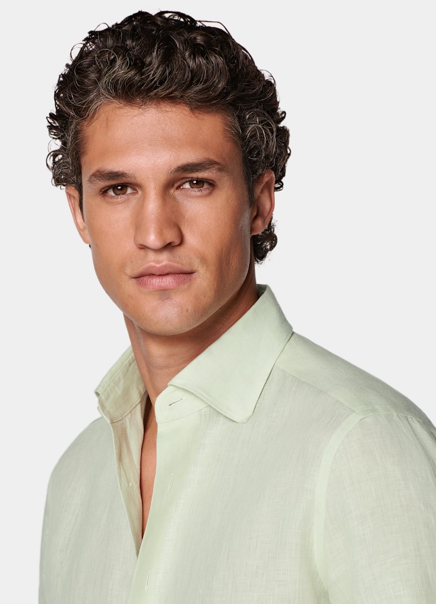 SUITSUPPLY Pure Linen by Baird McNutt, United Kingdom Light Green Relaxed Fit Shirt