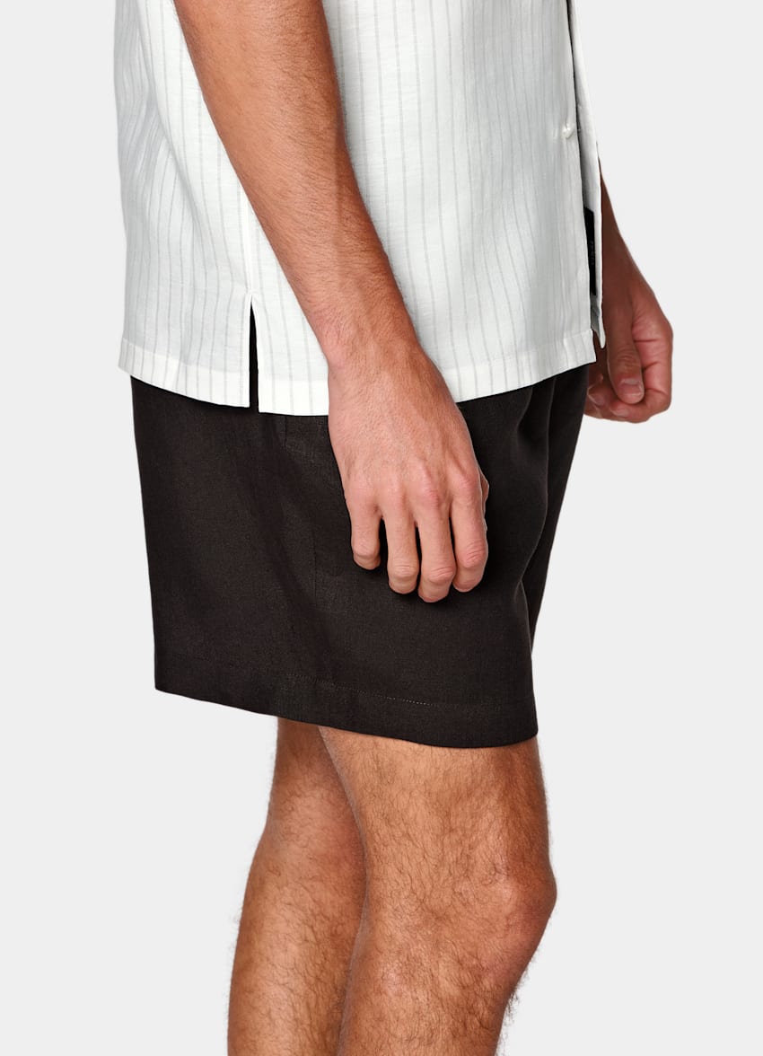 SUITSUPPLY Linen Lyocell - Testa 1919 Srl, Italie Light Grey Striped Linen Lyocell Short Sleeve Shirt