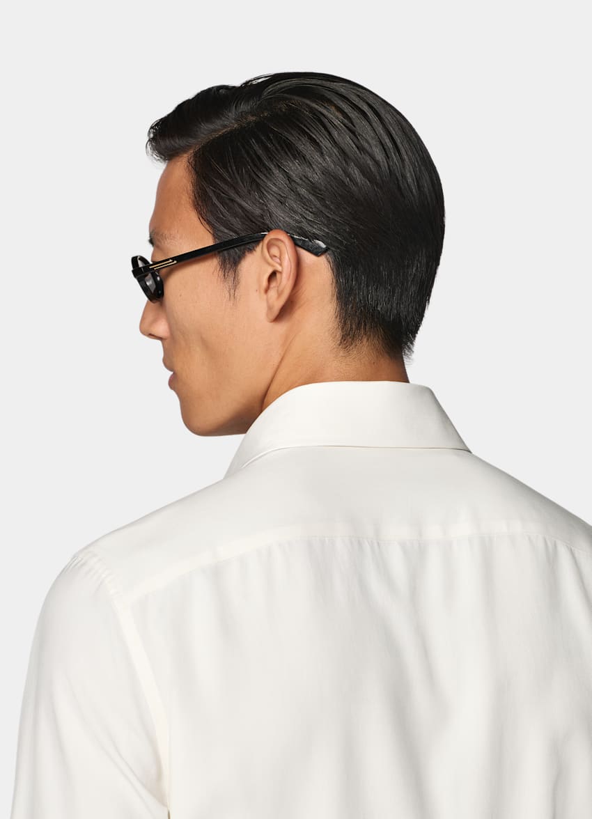 SUITSUPPLY Pure Silk by Beste, Italy Off-White Point Collar Shirt
