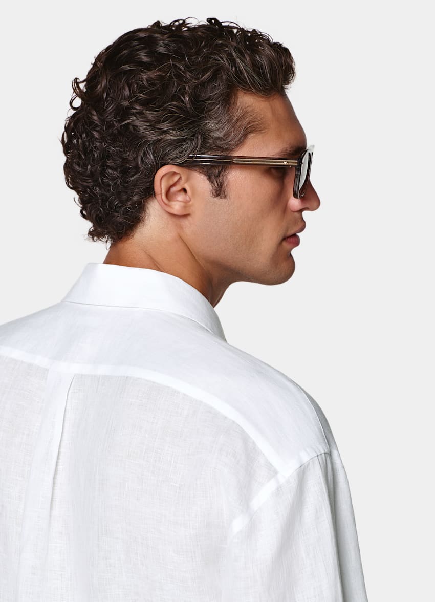 SUITSUPPLY 英国 Baird McNutt 生产的纯亚麻面料 白色亚麻套头衬衫 (Popover Shirt)