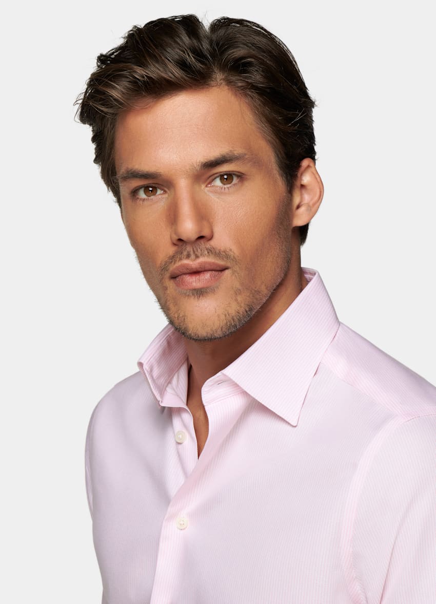 Pink Striped Oxford Slim Fit Shirt in Pure Cotton Traveller | SUITSUPPLY US