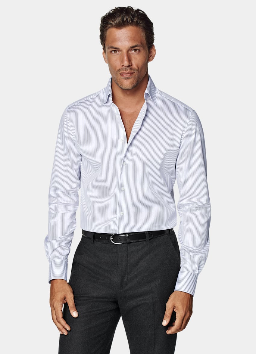 SUITSUPPLY Coton Pima Traveller - Weba, Suisse Chemise coupe Tailored en twill bleu marine à rayures