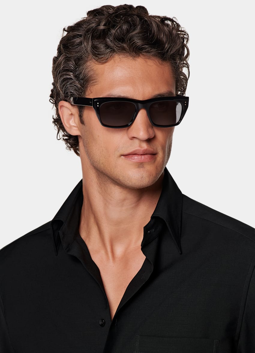 SUITSUPPLY Pure Wool by Reda, Italy Black Tailored Fit Shirt