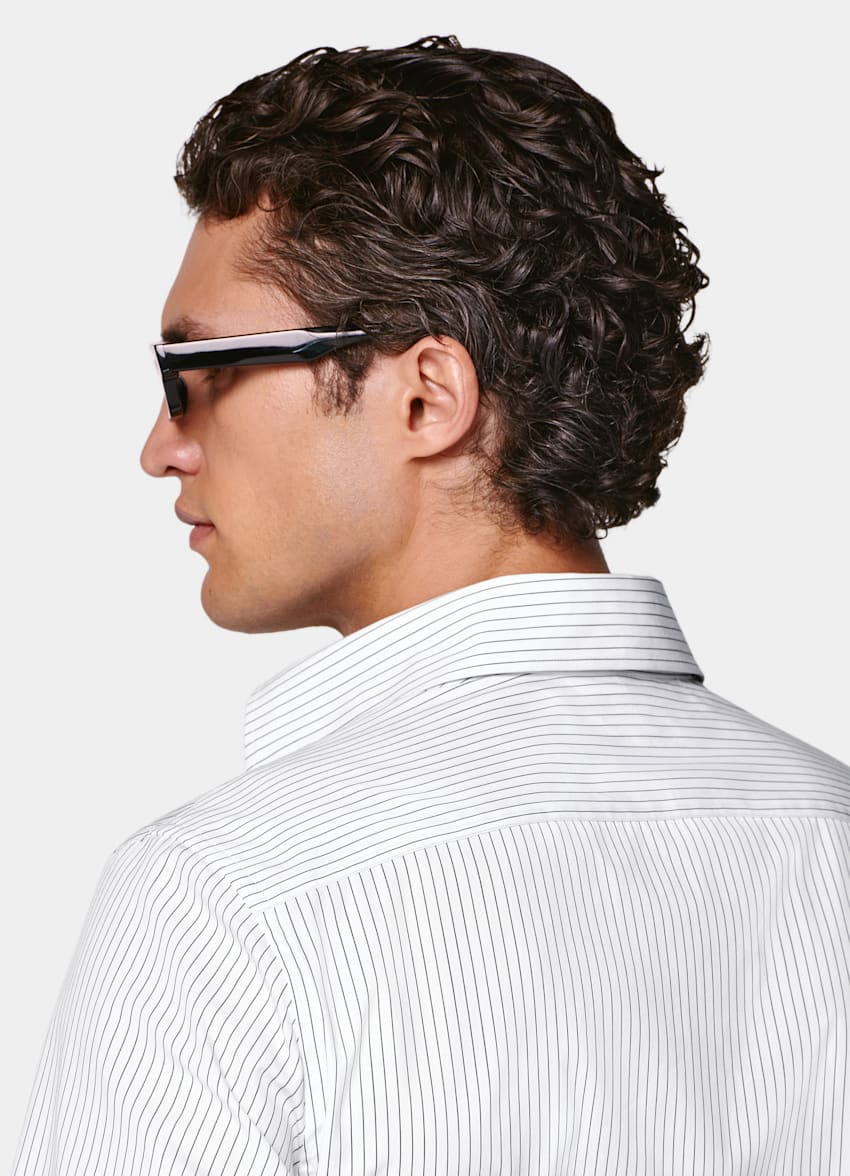 SUITSUPPLY Algodón egipcio de Thomas Mason, Italia Camisa blanca a rayas con cuello en punta