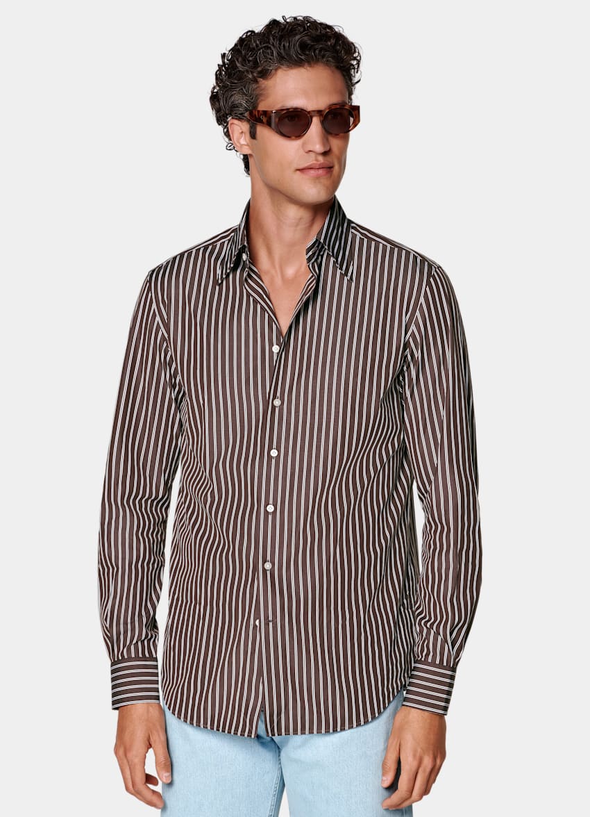 SUITSUPPLY 이집션 코튼, Thomas Mason, 이탈리아 브라운 스트라이프 포인트 칼라 셔츠