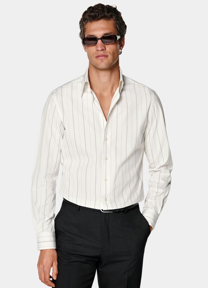 SUITSUPPLY Egyptian Cotton - Thomas Mason, Italie Black Striped Point Collar Shirt