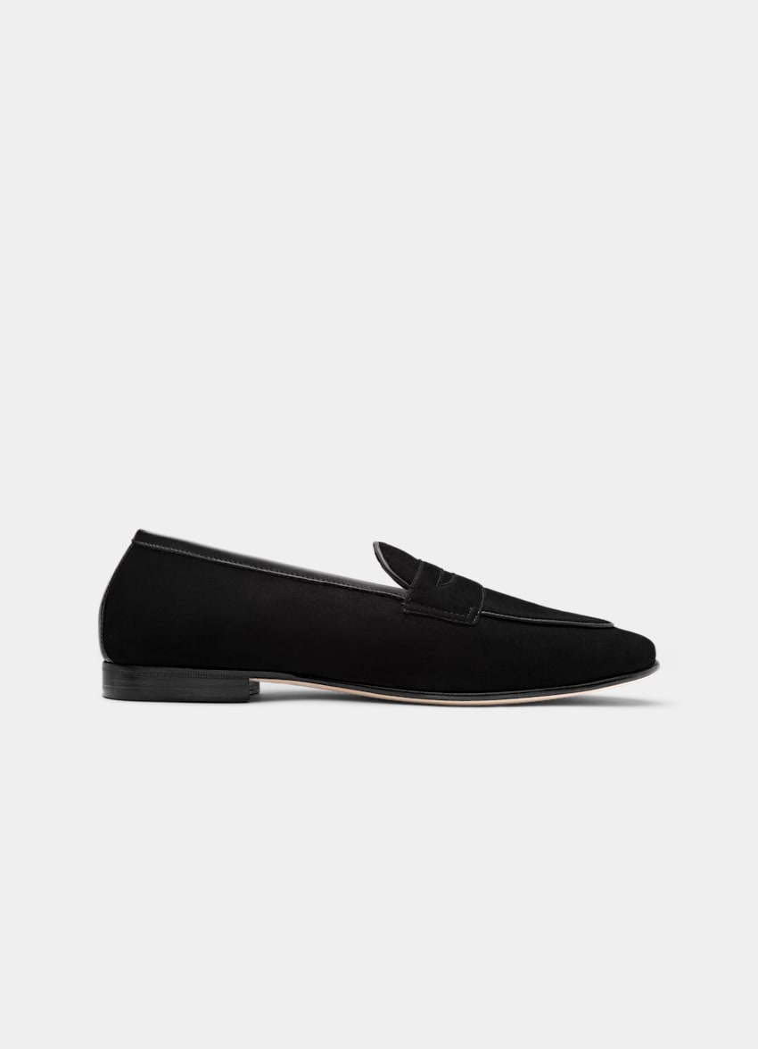 SUITSUPPLY Italian Calf Suede Black Loafer