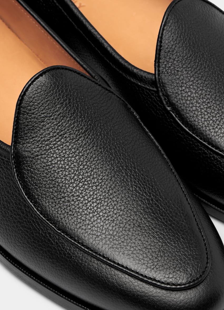 SUITSUPPLY Italian Grained Calf Leather Black Loafer