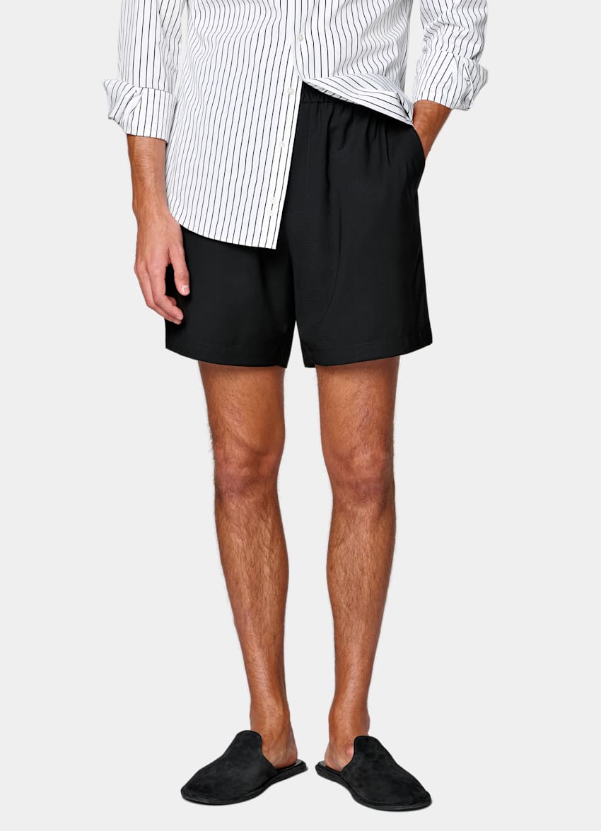 SUITSUPPLY Pure Wool by Togna, Italy Black Straight Leg Shorts