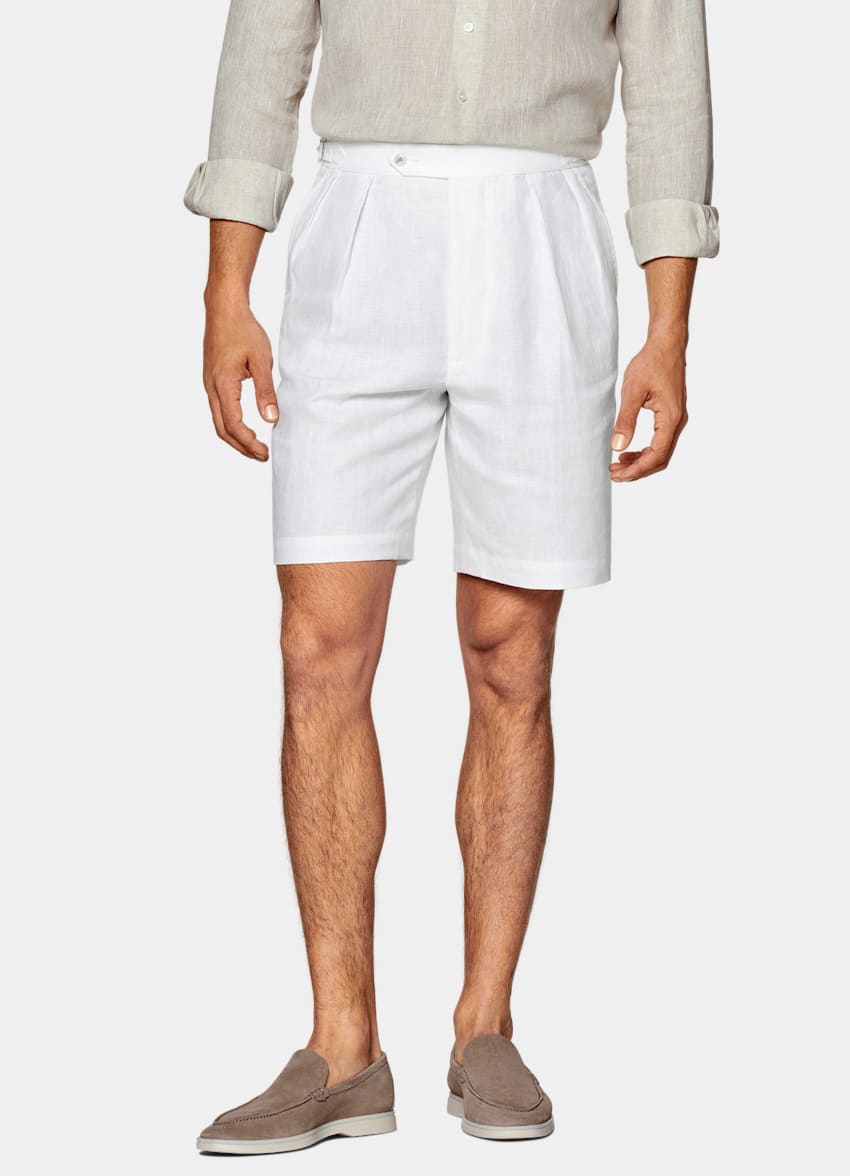 SUITSUPPLY Pure Linen by Baird McNutt, United Kingdom White Pleated Mira Shorts
