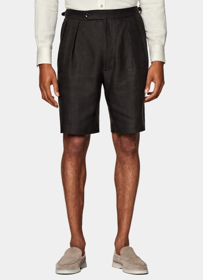 SUITSUPPLY Pure Linen by Di Sondrio, Italy Dark Brown Pleated Mira Shorts