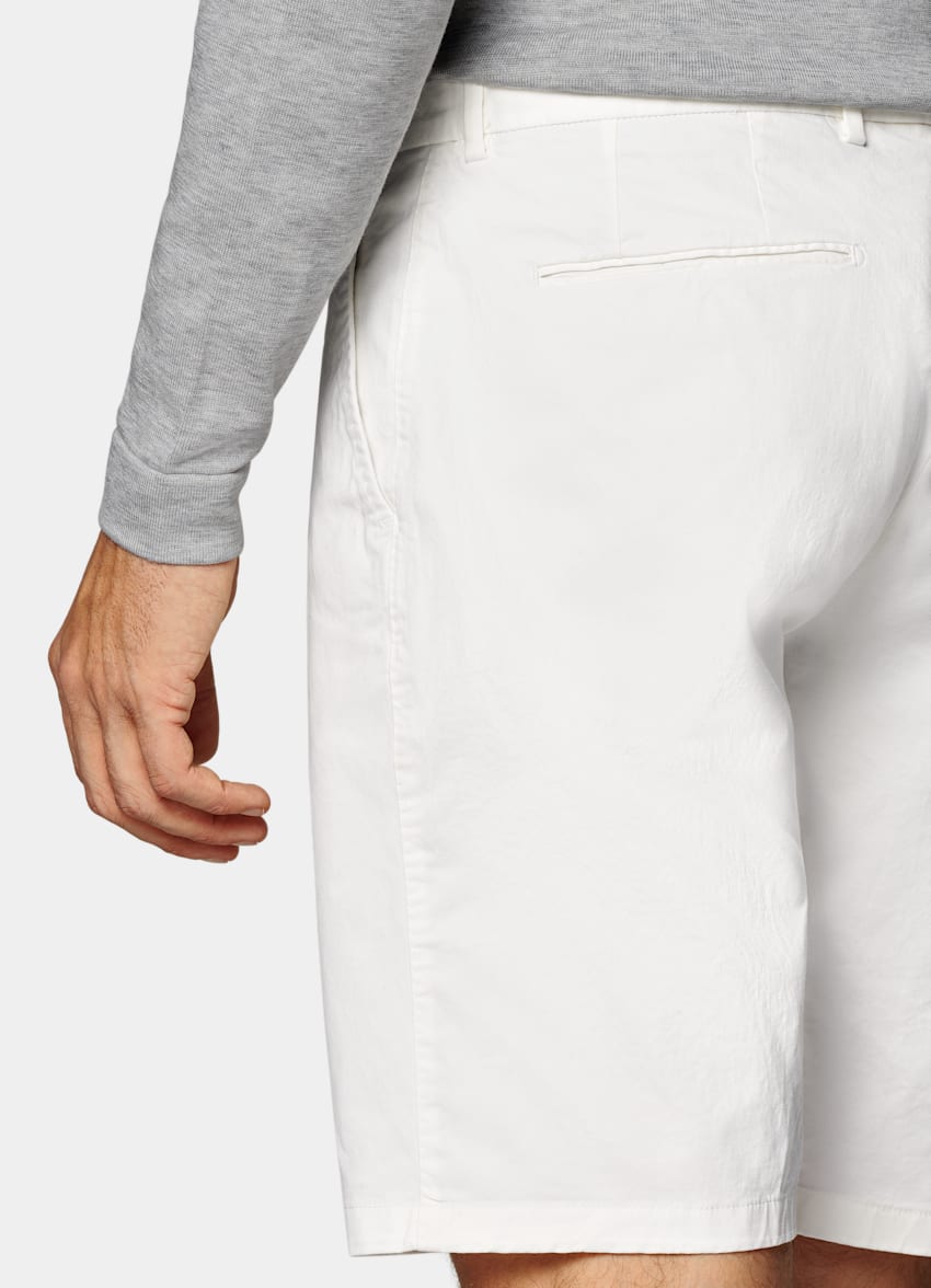 SUITSUPPLY Stretch-Baumwolle von Di Sondrio, Italien Porto Shorts off-white