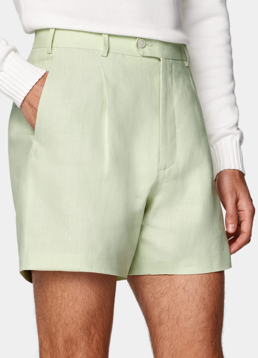 SUITSUPPLY Pure Linen by Baird McNutt, United Kingdom Light Green Straight Leg Shorts