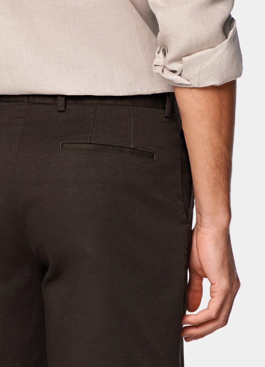 SUITSUPPLY Cotone stretch - Cervotessile, Italia Pantaloncini chino marrone scuro slim leg