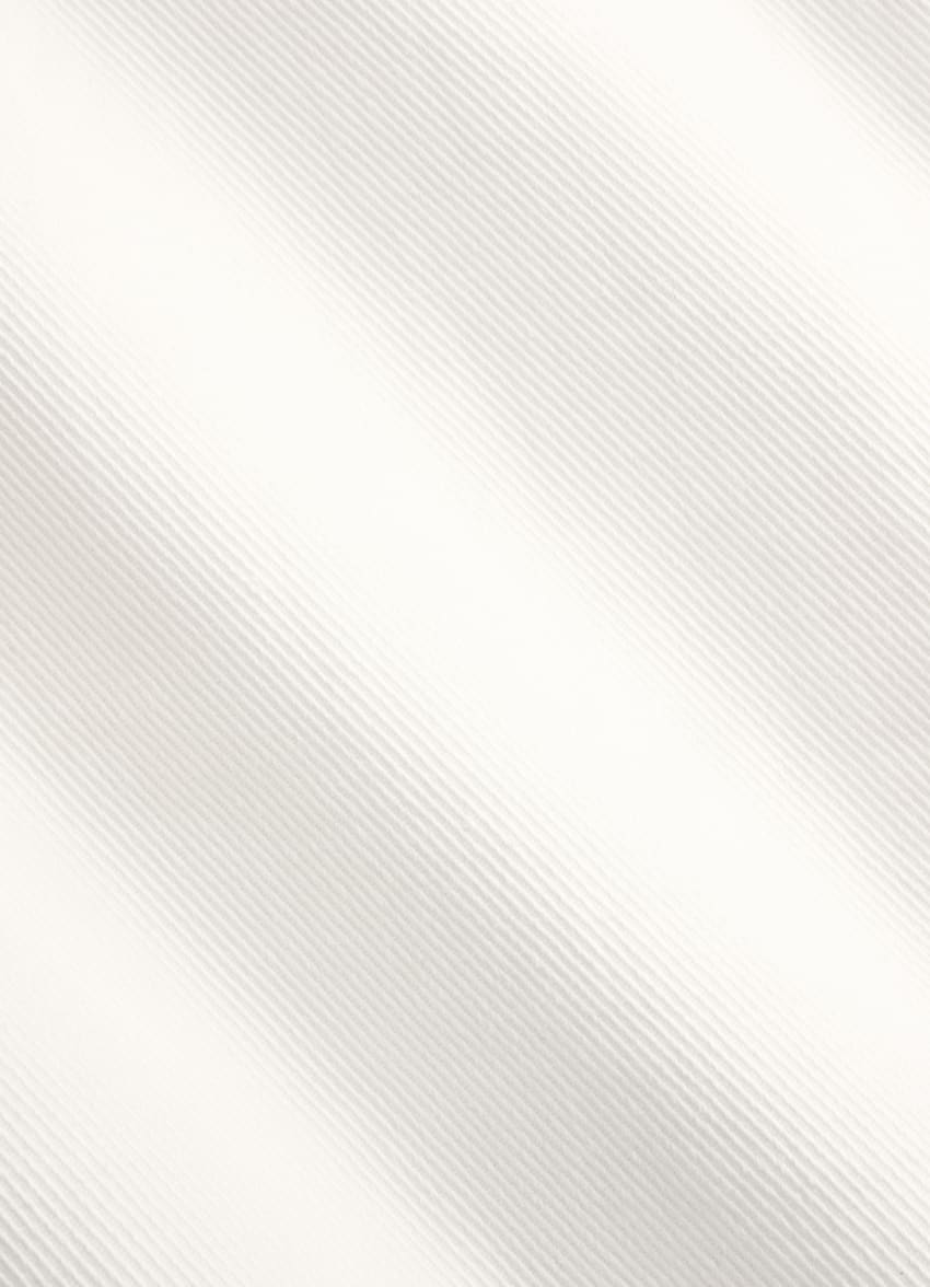 SUITSUPPLY Stretch Cotton - Cervotessile, Italia Off-White Slim Leg Chino Shorts