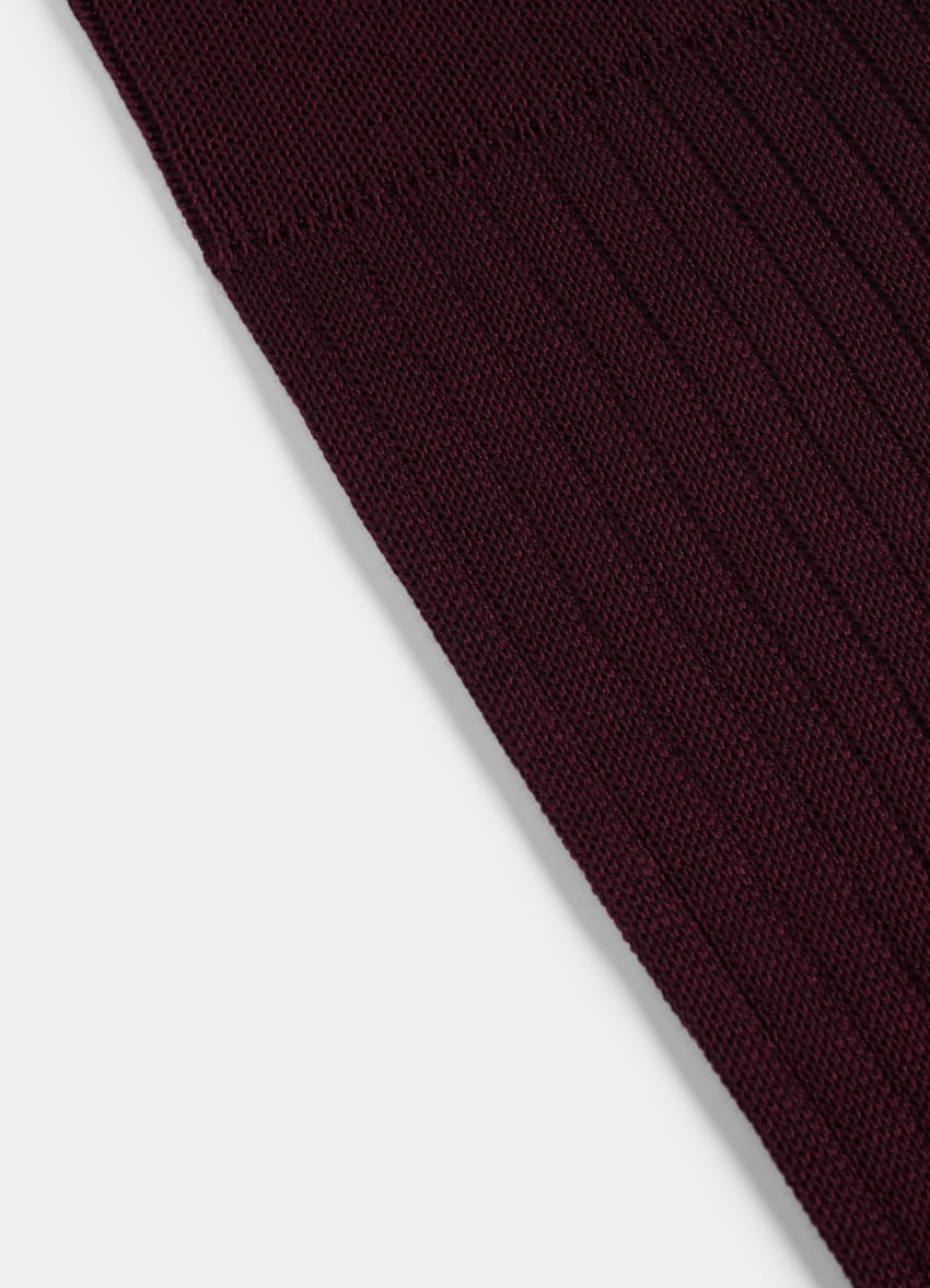 SUITSUPPLY Pure Cotton Dark Red Ribbed Knee High Socks