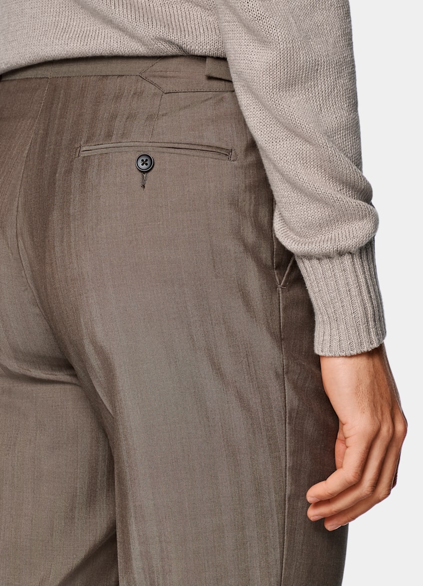 SUITSUPPLY All Season Wool Silk by Rogna, Italy Taupe Herringbone Perennial Tailored Fit Havana Suit
