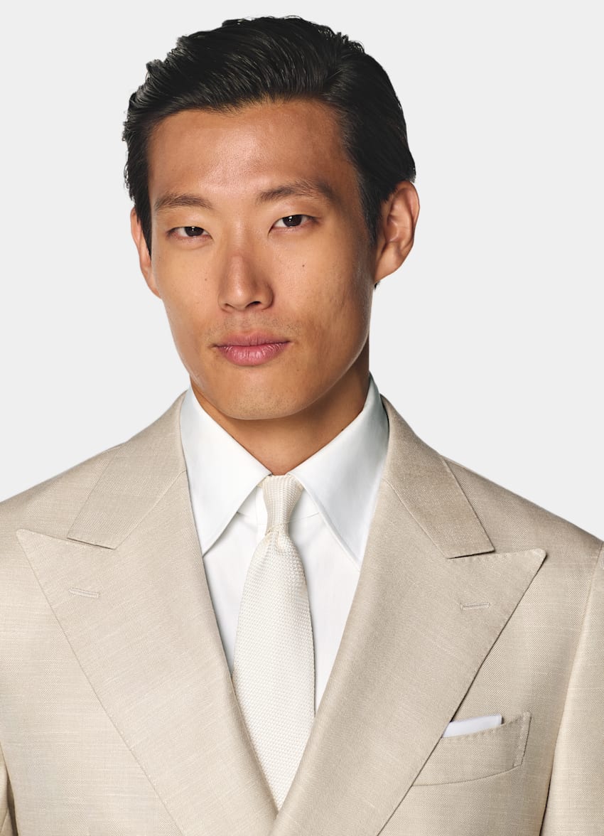 SUITSUPPLY Summer Wool Silk Linen by Rogna, Italy Sand Herringbone Tailored Fit Havana Suit