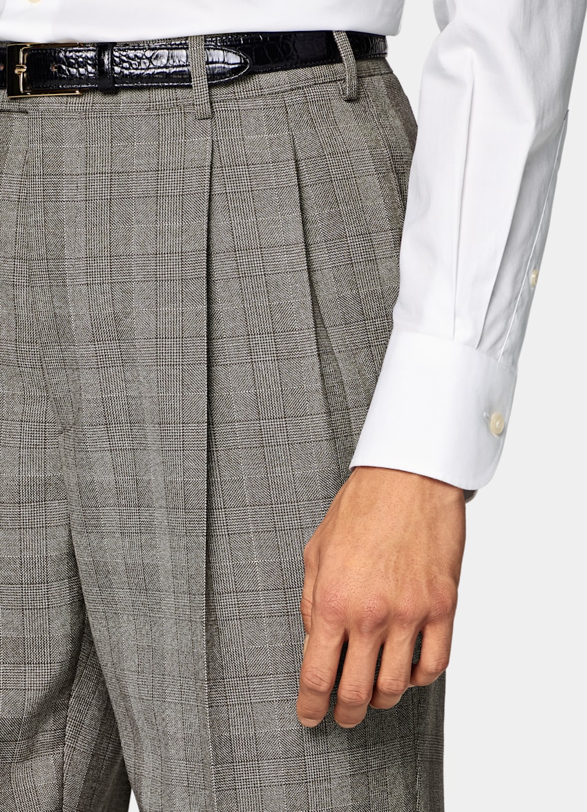 SUITSUPPLY All Season Pure Wool by Opera Piemontese, Italy Dark Brown Checked Relaxed Fit Roma Suit