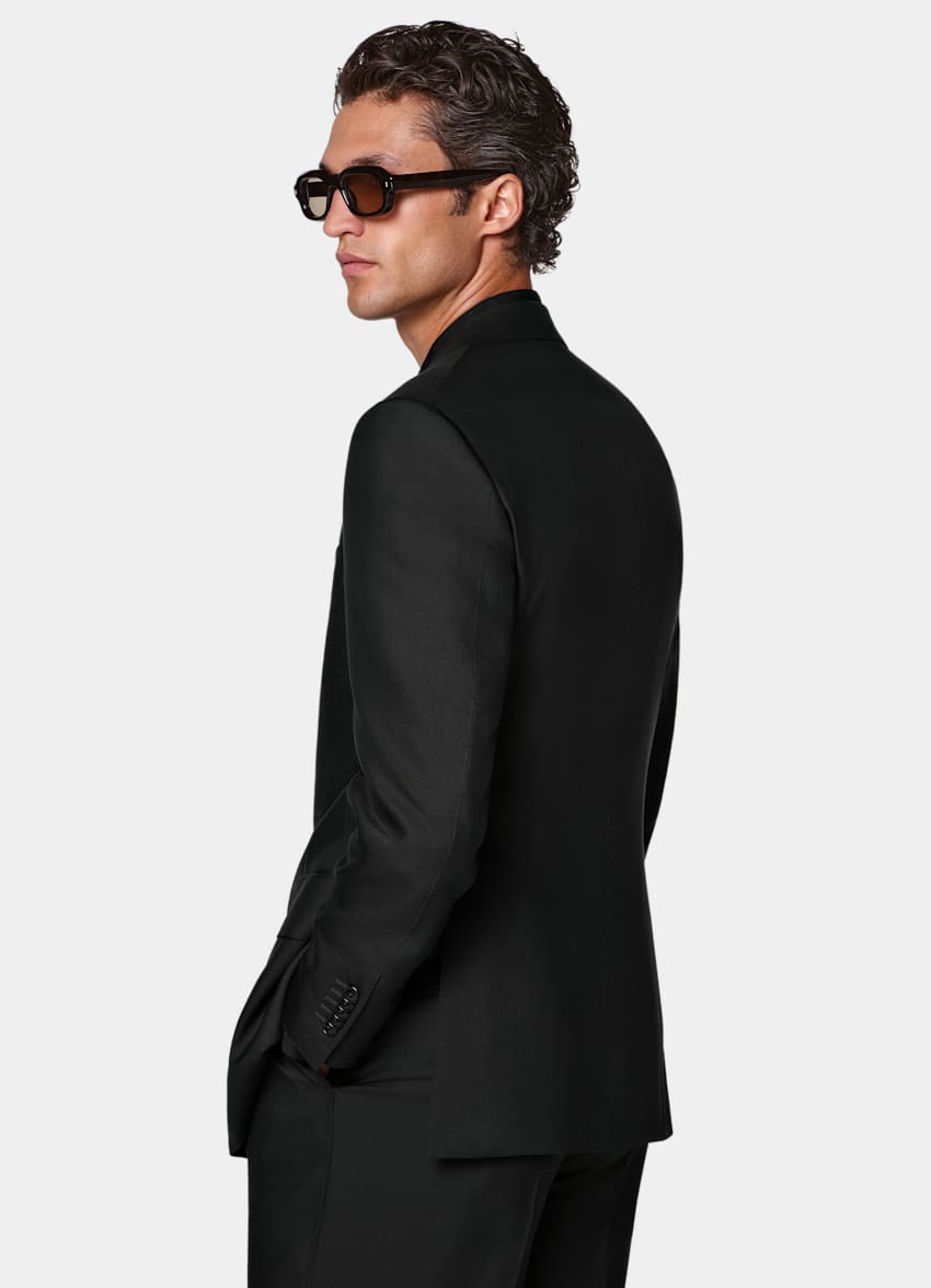 SUITSUPPLY All Season Pure Silk by Lanificio Ermenegildo Zegna, Italy Black Tailored Fit Milano Suit