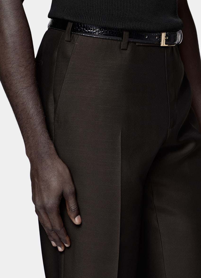 SUITSUPPLY All Season Wool Silk by Piacenza, Italy Dark Brown Tailored Fit Milano Suit