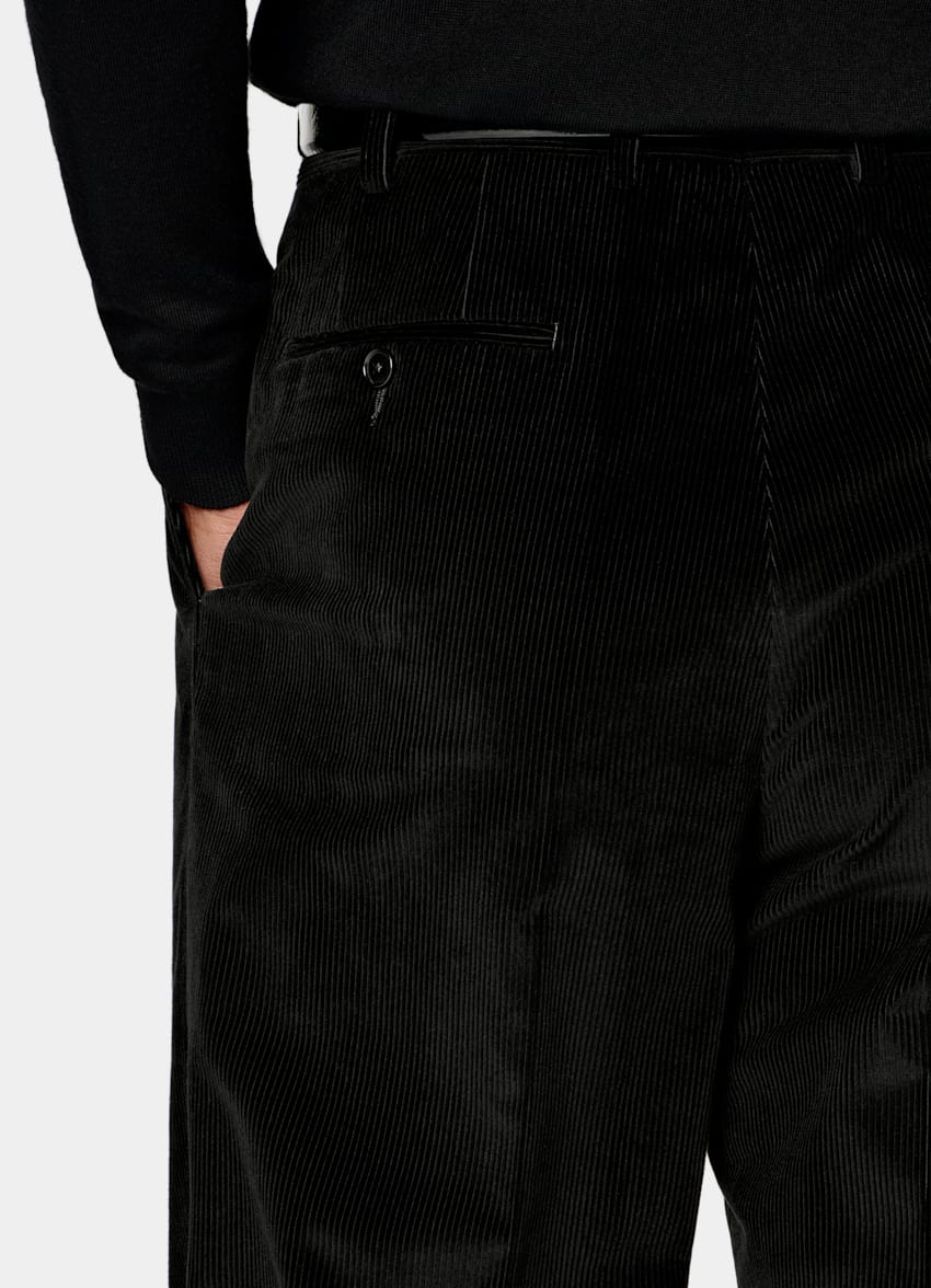 SUITSUPPLY Winter Pure Cotton Corduroy by Pontoglio, Italy Black Relaxed Fit Roma Suit