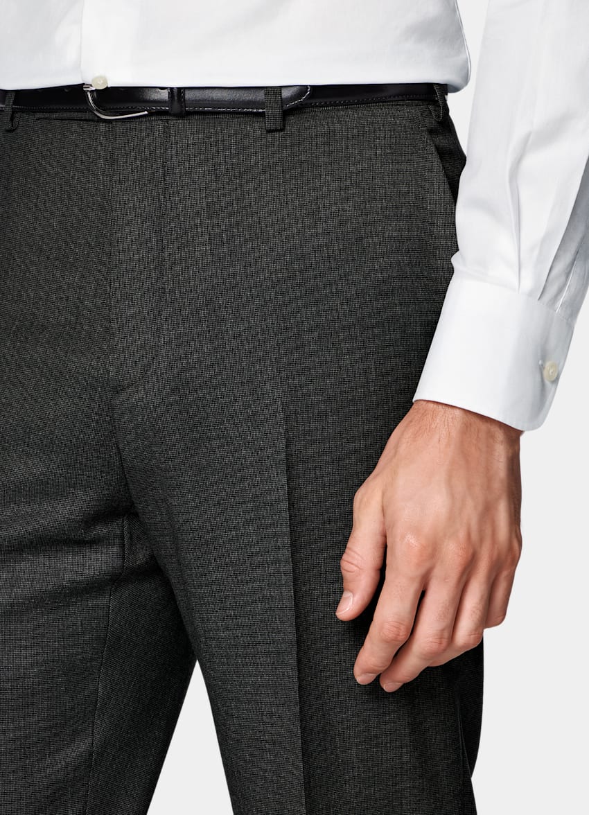 SUITSUPPLY All Season Pure S150's Wool by E.Thomas, Italy Dark Grey Tailored Fit Milano Suit