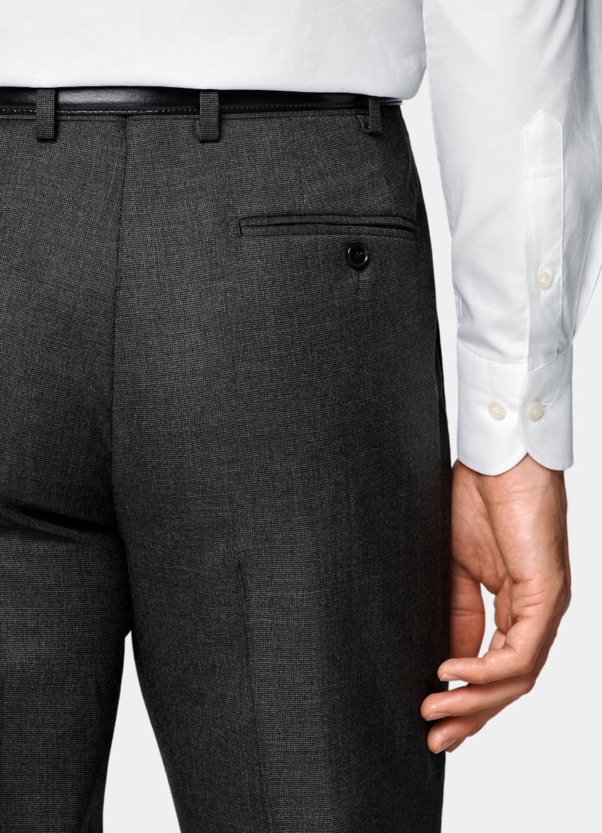 SUITSUPPLY All Season Pure S150's Wool by E.Thomas, Italy Dark Grey Tailored Fit Milano Suit