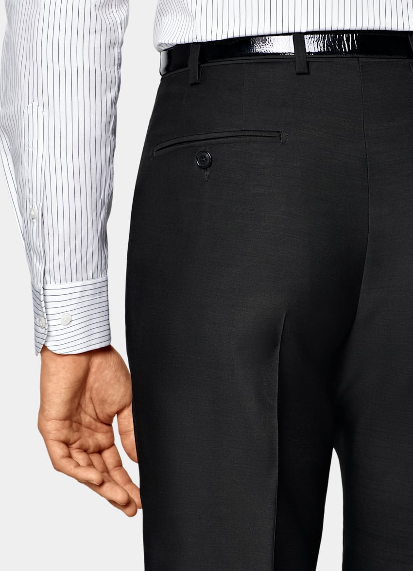 SUITSUPPLY All Season Wool Silk by Piacenza, Italy Black Tailored Fit Milano Suit