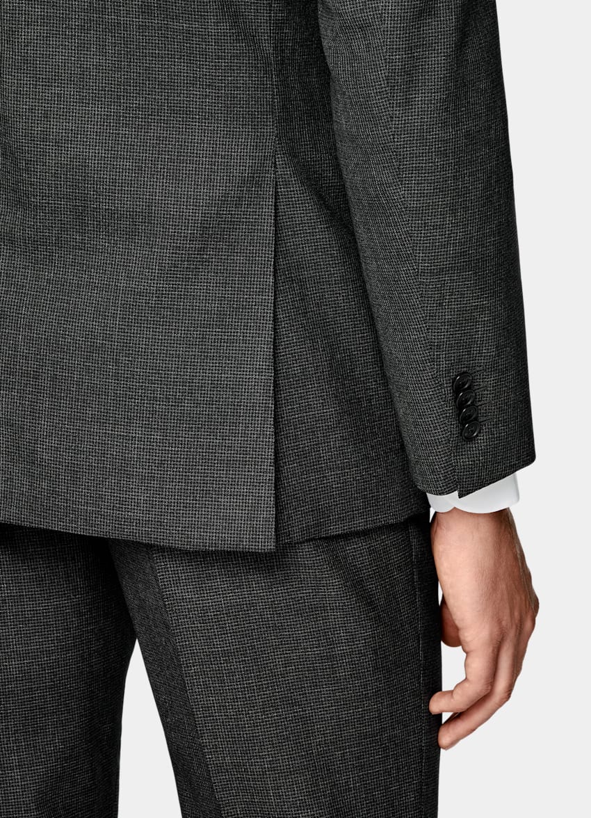 SUITSUPPLY All Season Pure Tropical Wool by Vitale Barberis Canonico, Italy Dark Grey Perennial Tailored Fit Havana Suit